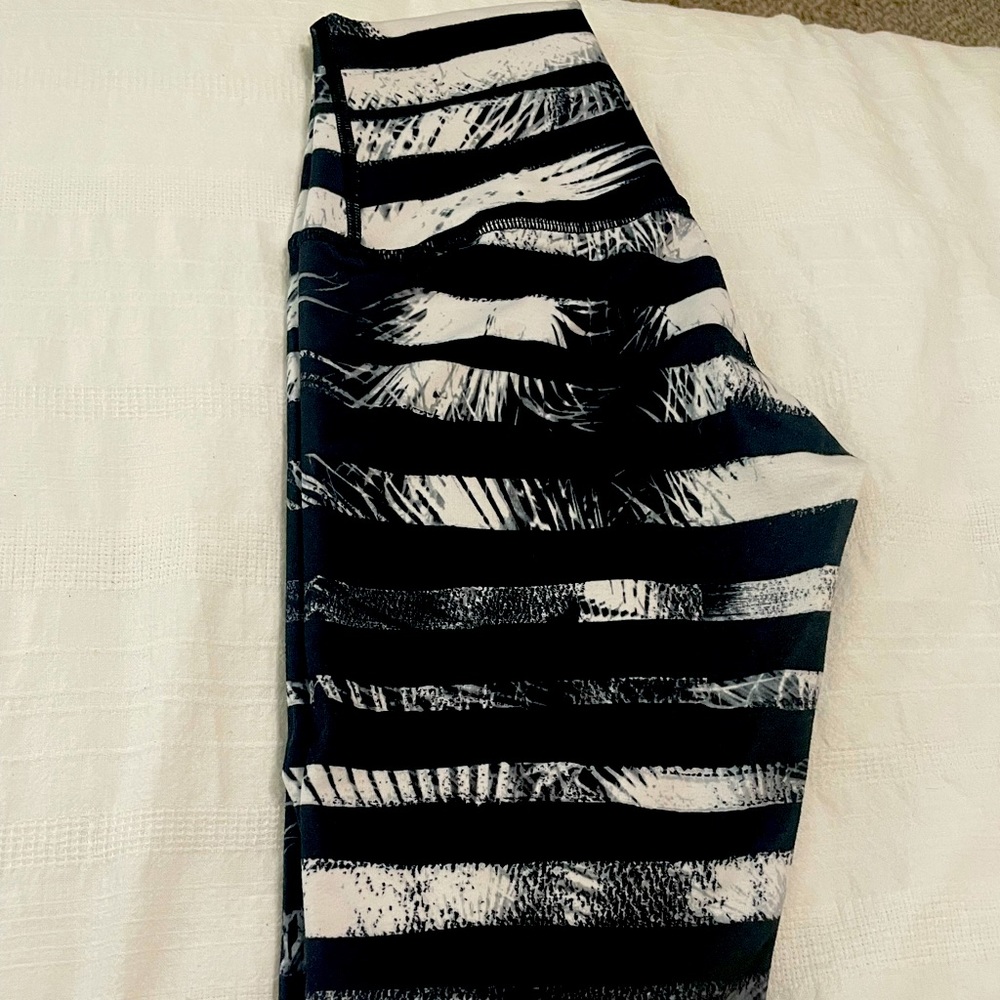 Lululemon Wunder Under Leggings